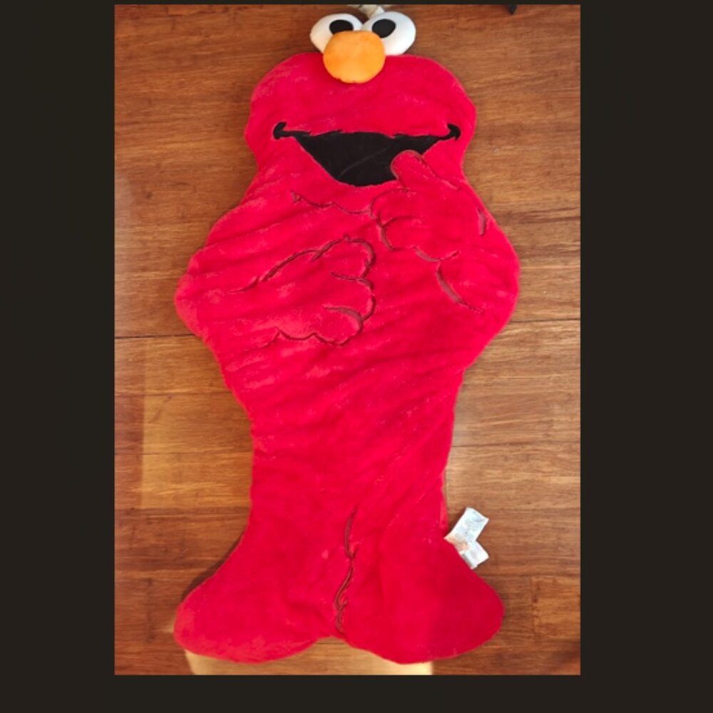 Sesame Street Elmo Faux Fur Cozy Soft Snuggle Tail 57" Sleeping Bag Kids Fluffy